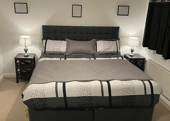 Tardis Townhouse - Spacious And Comfortable
