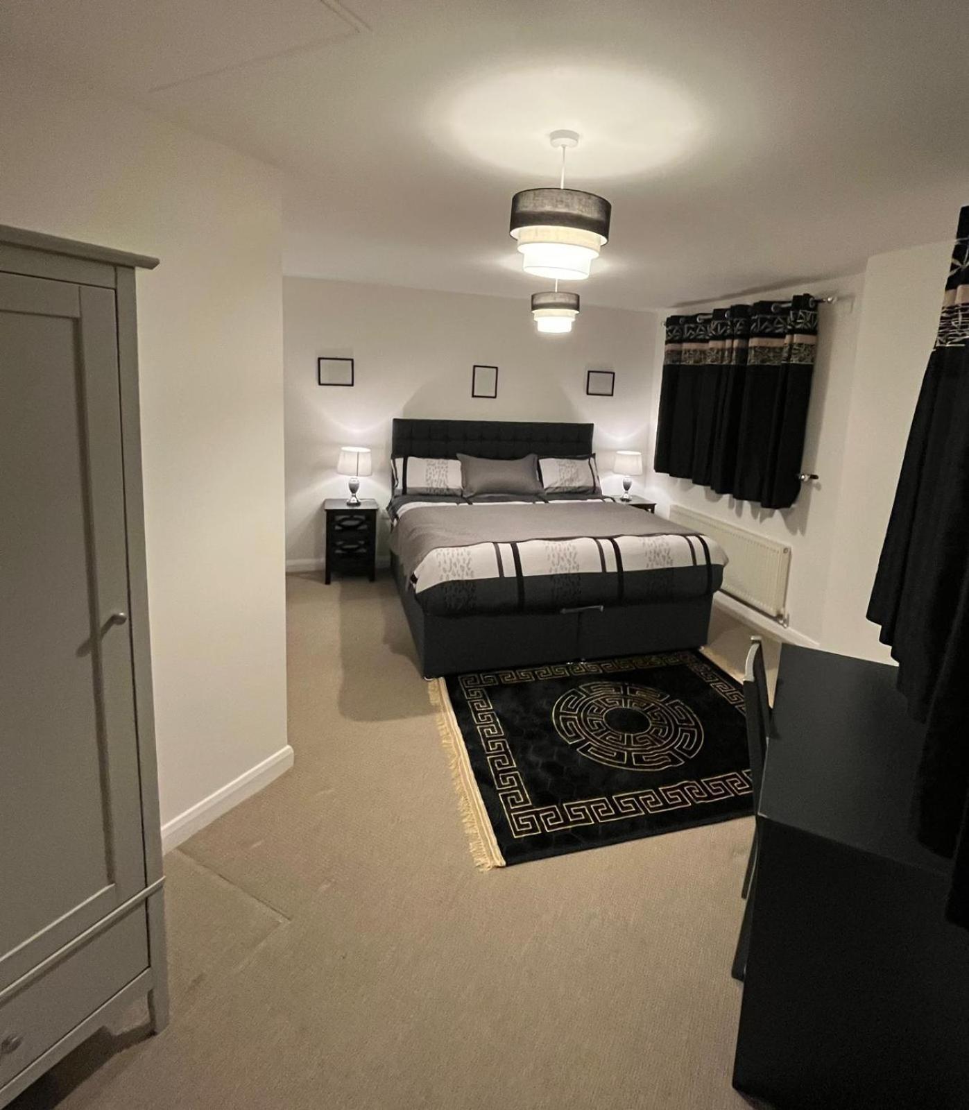 Tardis Townhouse - Spacious And Comfortable Appartamento *